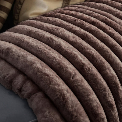 Pledd Rib Rabbit Fur Taupe